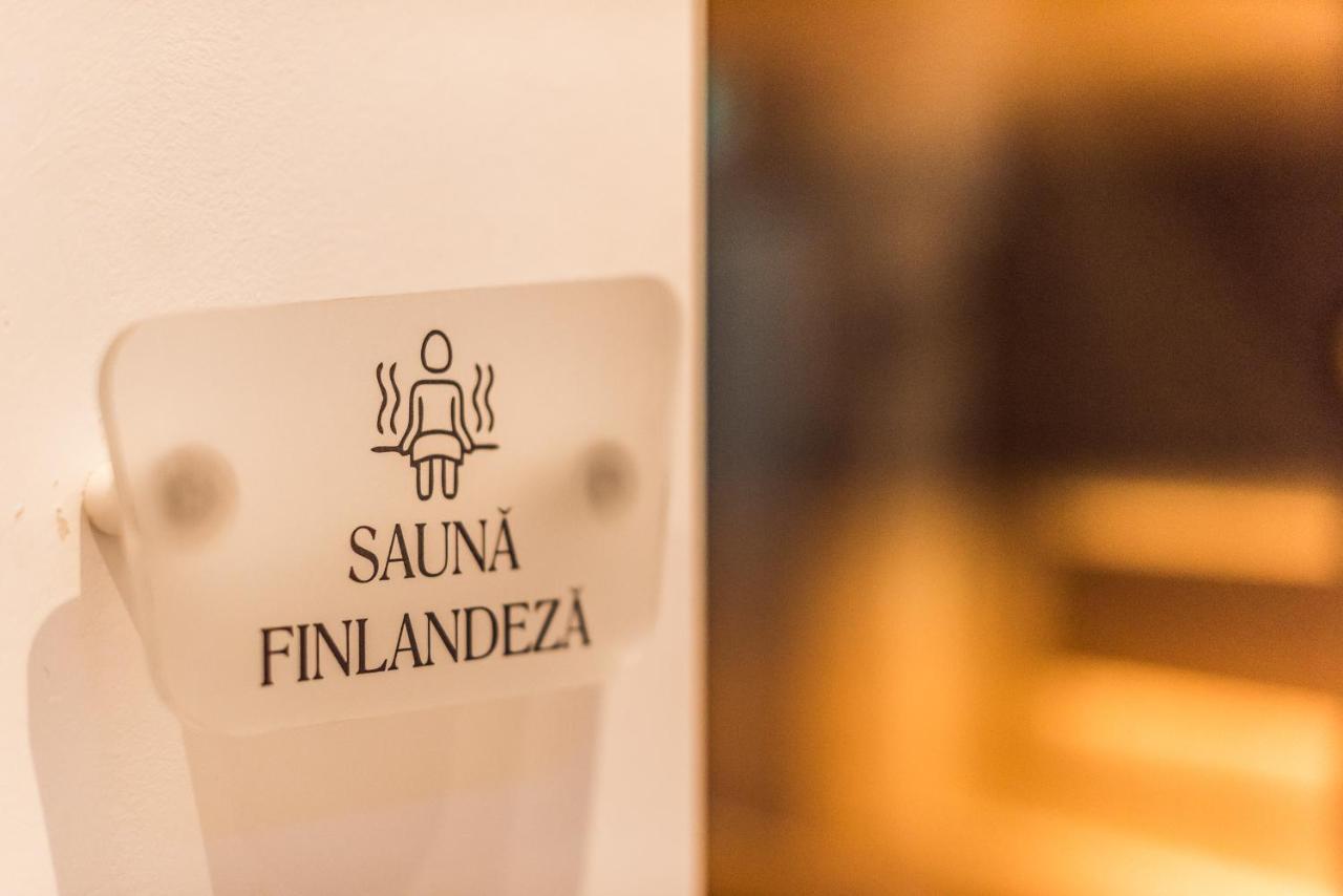 Hotel Galleria 4*