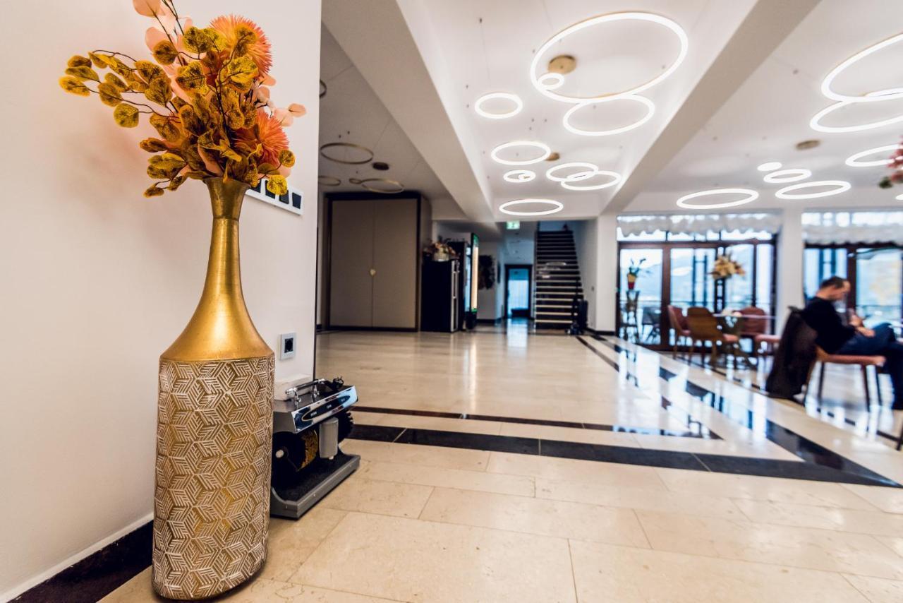Galleria Hotel